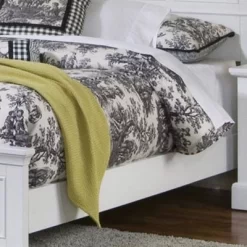 Queen Naples Bed Nightstand And Chest Off White - Homestyles -Baxton Studio Store GUEST 6eb00f94 ddcf 4486 ba4e 07ac933dd351